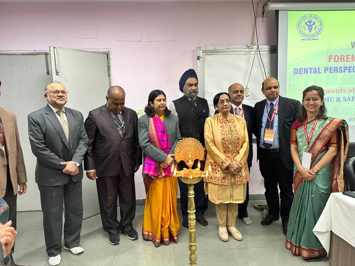 Department of Forensic Medicine and Toxicology and Dentistry at Vardhman Mahavir Medical College (VMMC) and Safdarjung Hospital hosted Continuing Medical Education (CME) event on Saturday. 

The event focused on the collaboration between forensic medicine and forensic odontology,
