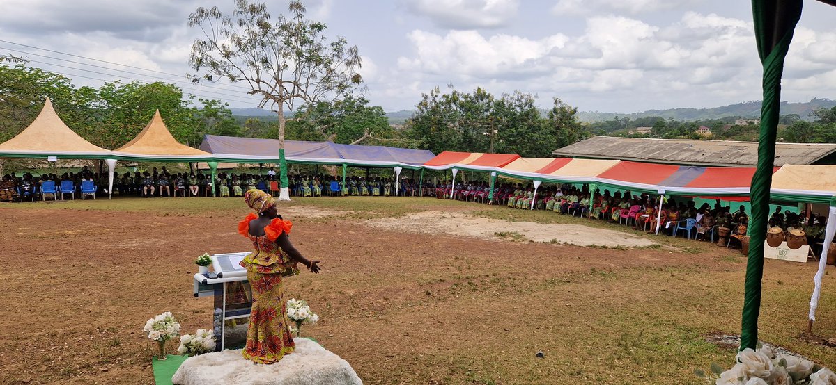 Today I'm at Benso SHTS in Western Region to celebrate with the school on their 30th anniversary. Benso SHTS is one of the first 12 SHSs/SHTSs to introduce weekly PLC sessions back in early 2022. The school is also currently trialling the new Applied Technology curriculum.