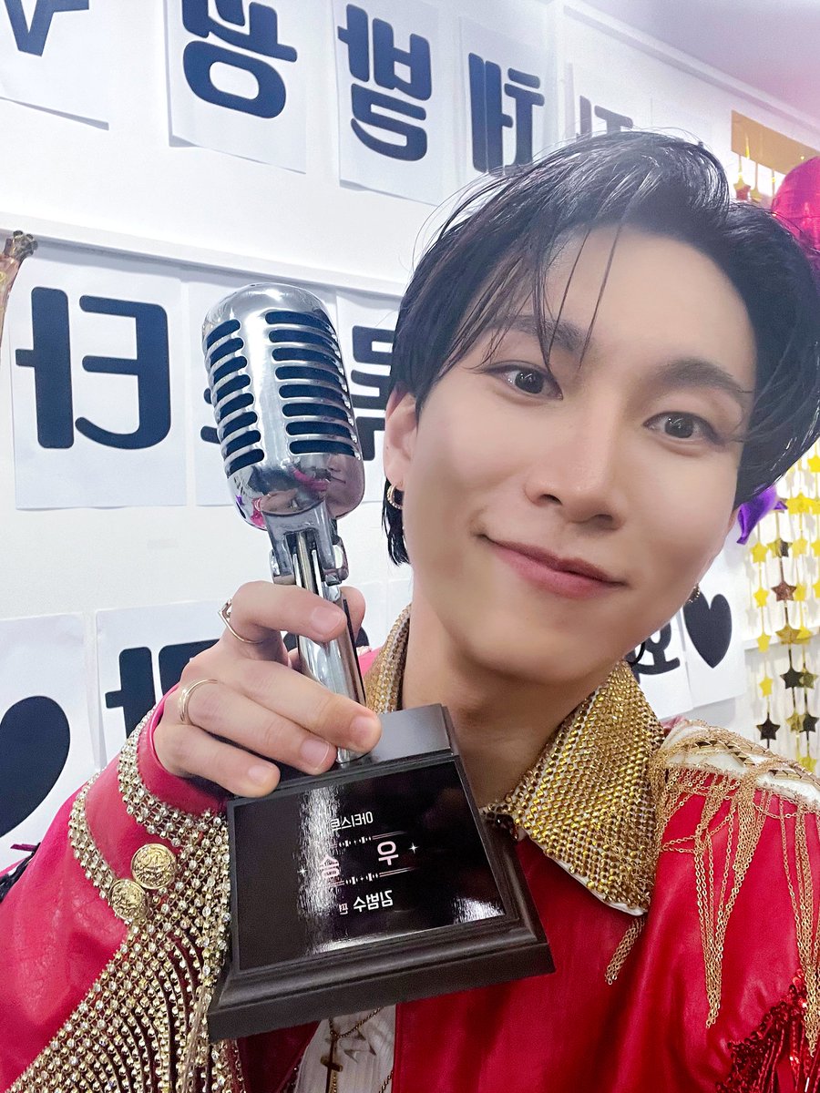 BTOBharmony's tweet photo. #서은광_불후의명곡_우승_축하해

서또우=서은광이 또 불명 우승을!🥹

무엇보다 은광이가 존경하는 선배님 앞에서 이렇게 멋진 무대를 보여주고 인정 받은게 넘 자랑스럽고 기특해요🫳😽

그간의 노력이 고스란히 느껴졌어!
광스타는 멜로디의 자부심이야💙👍

https://t.co/dUSIyxmd4Q

네캐 스밍꼬! https://t.co/N9EgfhqpdZ