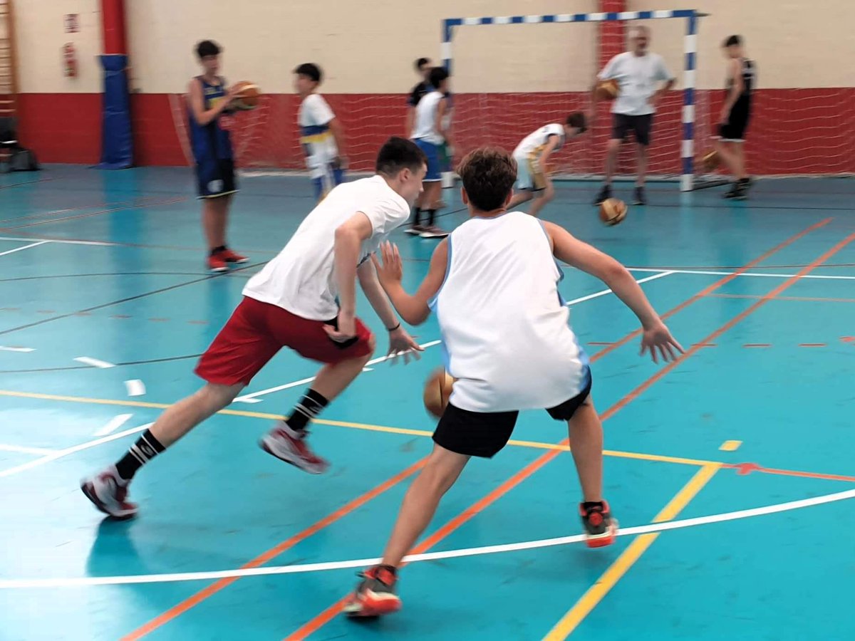 Día 6: "¡La cuenta atrás ha comenzado! Solo 6 días para el gran lanzamiento de nuestra 11ª edición del Campus 2024 <a href="/nuevaspromesas/">Campus Nuevas Promesas</a>. Prepárate para una experiencia épica llena de acción en la cancha. 🏀 #campusnuevaspromesas_2024 nuevaspromesas.com