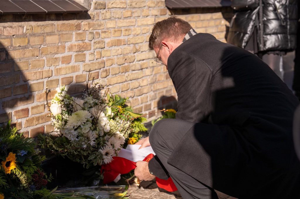 Troels Lund Poulsen tweet media