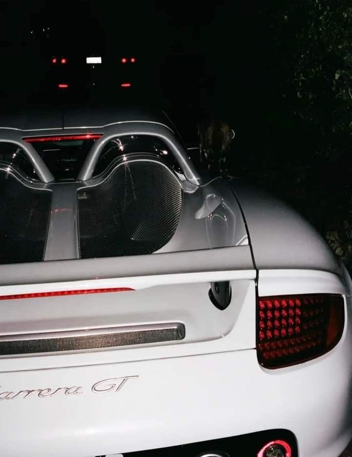 VINTAGE (@carsighting) on Twitter photo 