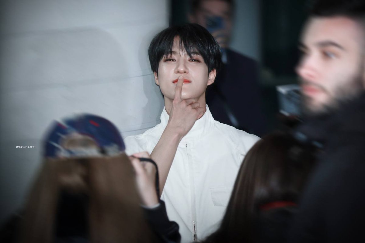 JenoFess's tweet photo. -jn JENO KKYUU JAMAJSHS LUCU BANGET https://t.co/xDZQljWkOo
