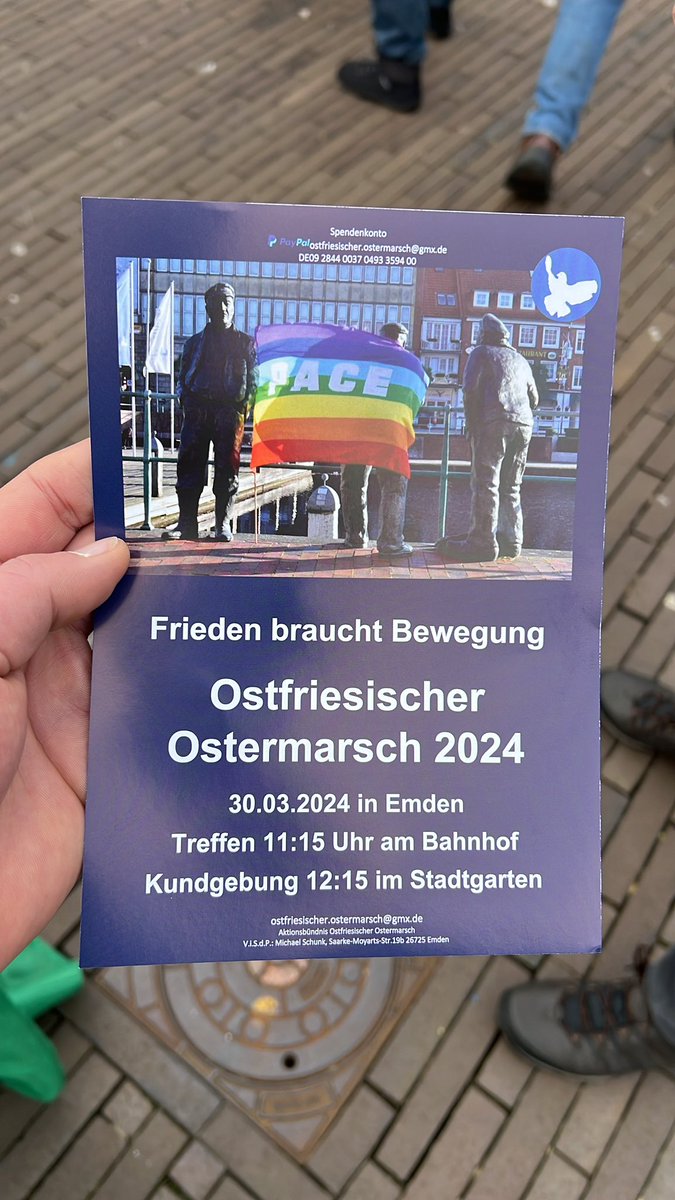 Frieden braucht Bewegung! 
Heute neben dem Stand in Leer auch Flyer für den Ostermarsch verteilt. 
Die Resonanz auf #BSW war atemberaubend positiv! 

Zeit für Vernunft und Gerechtigkeit!