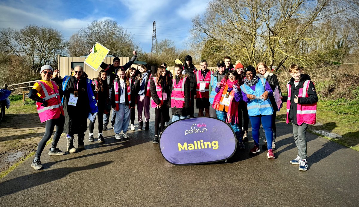 331 finishers, 20 volunteers. Lots of fun. It can only be #parkrun