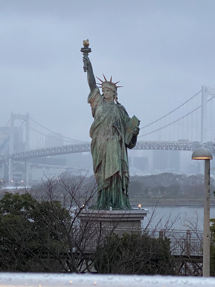 NOBUtensai's tweet photo. 東京いたけどアメリカへ弾丸旅なう https://t.co/EGaVULJnmO