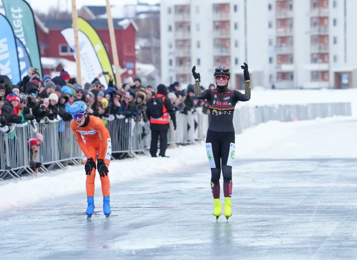 TeamPuurICT_BTZ's tweet photo. Grand Prix 5 te Lulea
1e Esther 🏆
3e Merel 🥉
7e Ineke
10e Elsemieke
📸Timsimaging
#teambdmbtz #BrandsmaDigitaalMeten #BTZ #RixaxVerhuur #Intersell #ByeNutrition #BoostYourEnergy https://t.co/10j5lIZNUH