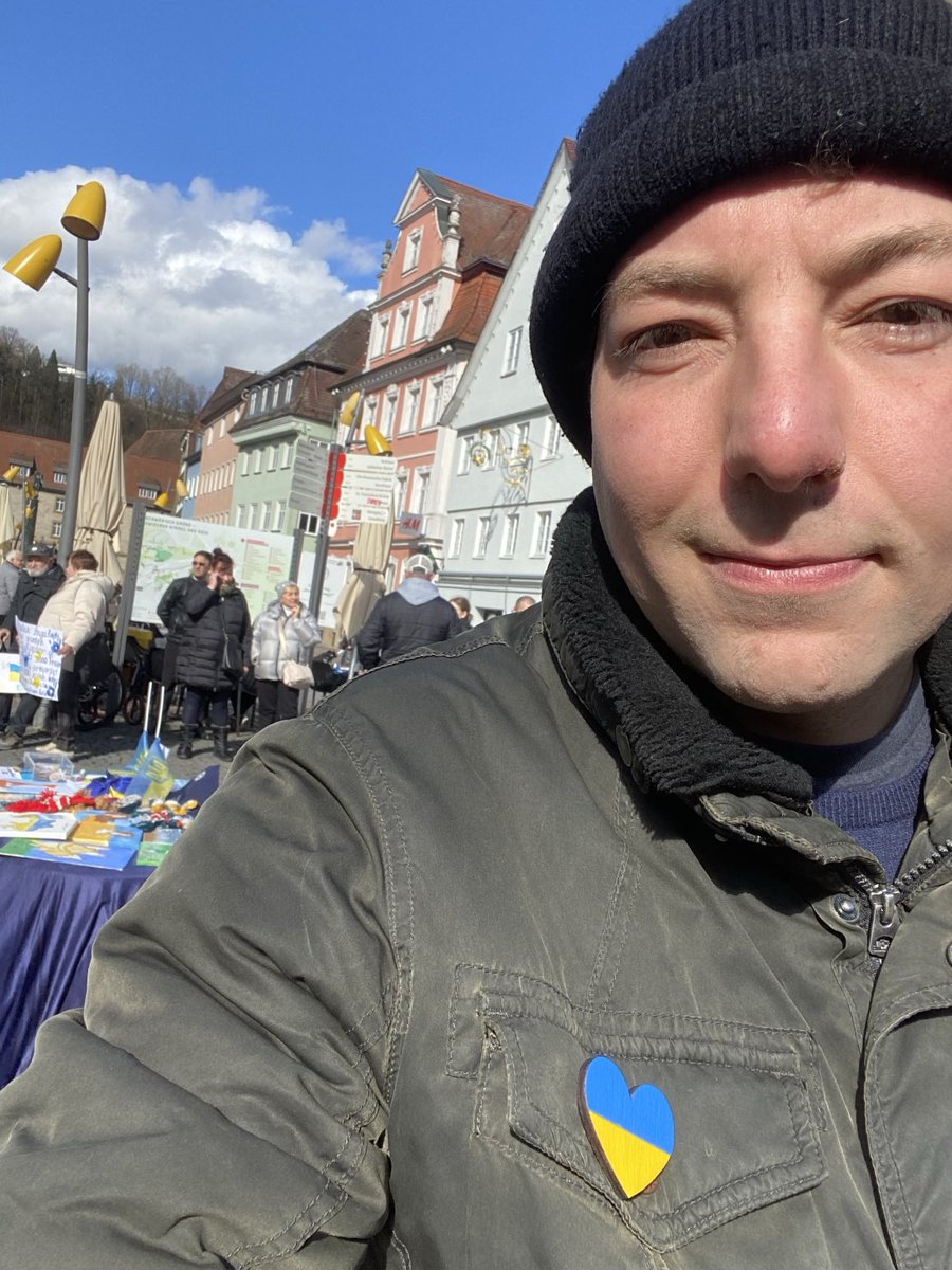 Bei der Solidaritätsdemo für die #Ukraine in #SchwäbischGmünd #GD2402