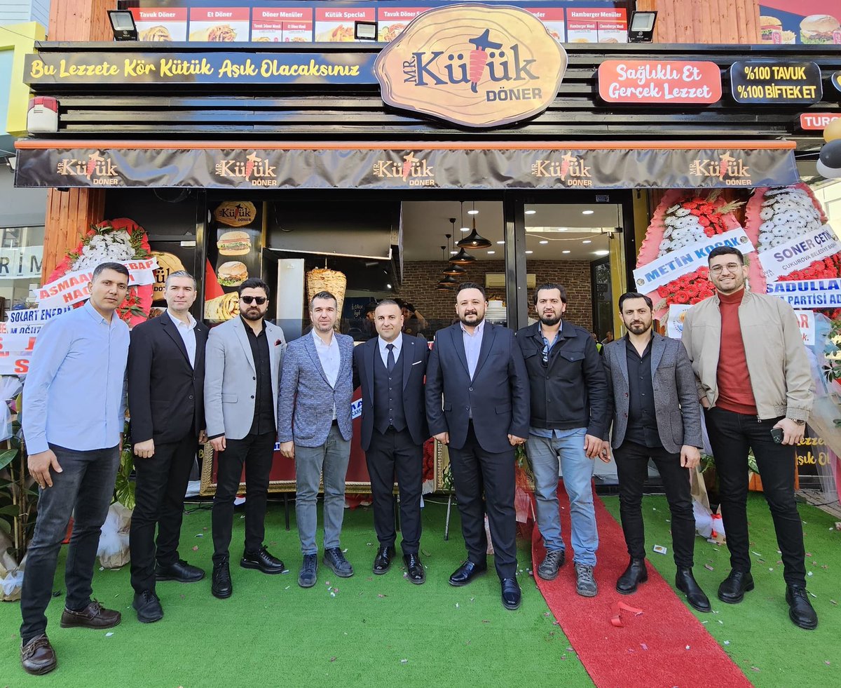 HalitAci's tweet photo. Ahmet Solmaz kardeşimizin 5. Şubesi Kütük Döner’in açılışına katıldık.

Bütün sektörlerin ekonomik zorluklar yaşadığı bu zor dönemde, girişimcilik tecrübesi ve inovasyon kabiliyetiyle başarıdan başarıya koşuyor.

Hayırlı, uğurlu, bereketli olsun inşallah. https://t.co/CHQRBsNifo