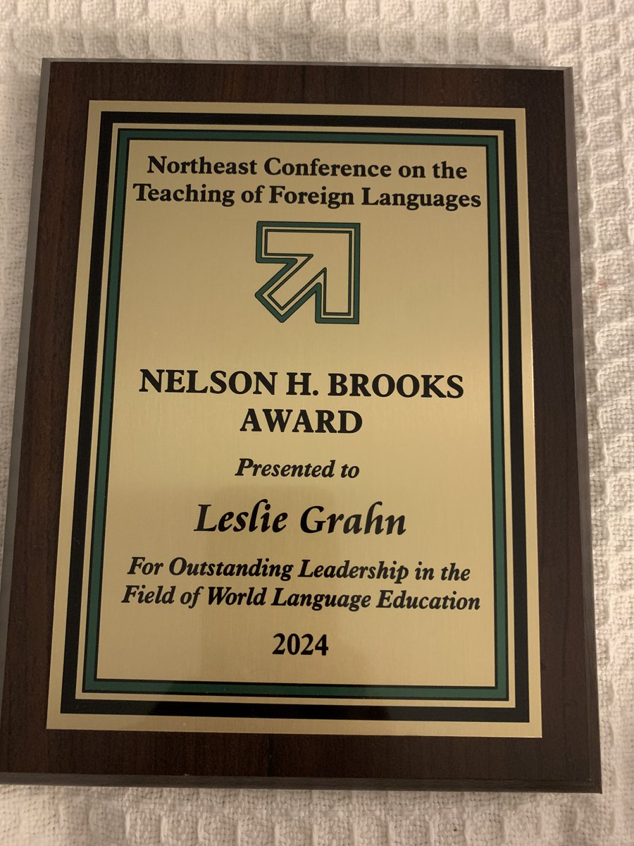 Leslie Grahn tweet media