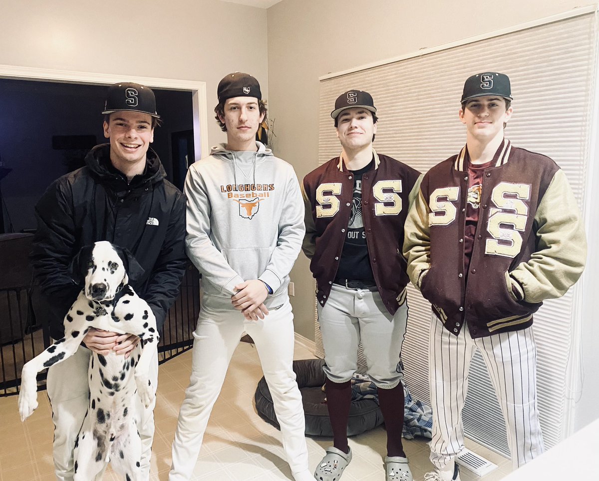 Kit_Lee_'s tweet photo. Week 1 Day 6 of tryouts for @StowBaseball  Finish the week strong boys! @Aiden_Clark_ 
#StowBulldogs https://t.co/29tq6RG0Jo