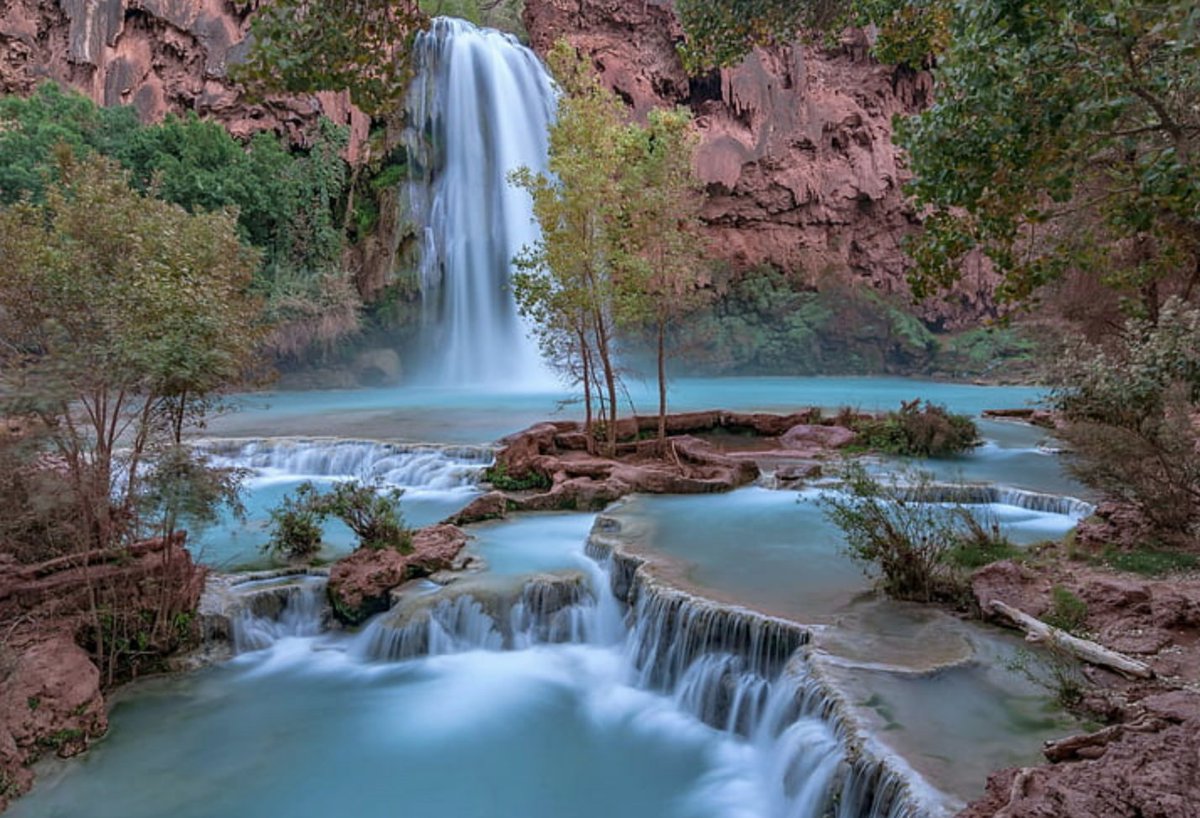 Discover the breathtaking beauty of Havasu Falls in the heart of the Grand Canyon, Arizona. Dive into its turquoise pools, hike through stunning landscapes, and experience nature's wonder like never before. #HavasuFalls #GrandCanyon #AdventureAwaits #Arizona#USA#Travel#Wanderlust