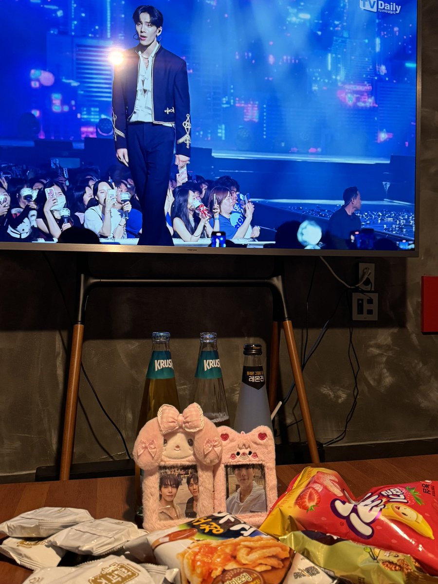 minhyeogiapnib2's tweet photo. 오랜만이야 마이레이디들🐻🐢😘🤎💚 https://t.co/uhqWD4Bmjk