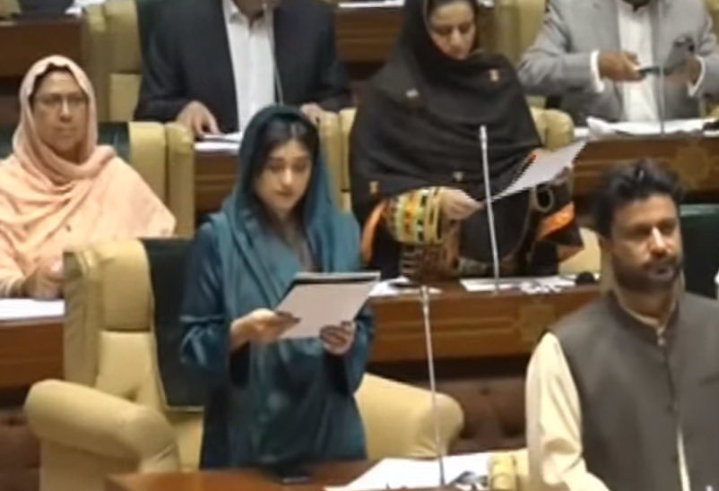 __Singhaniya__'s tweet photo. MPA @MaleehaManzoor taking oath! 
BEST WISHES. ❤️❤️❤️ https://t.co/rbpIQ4zknp