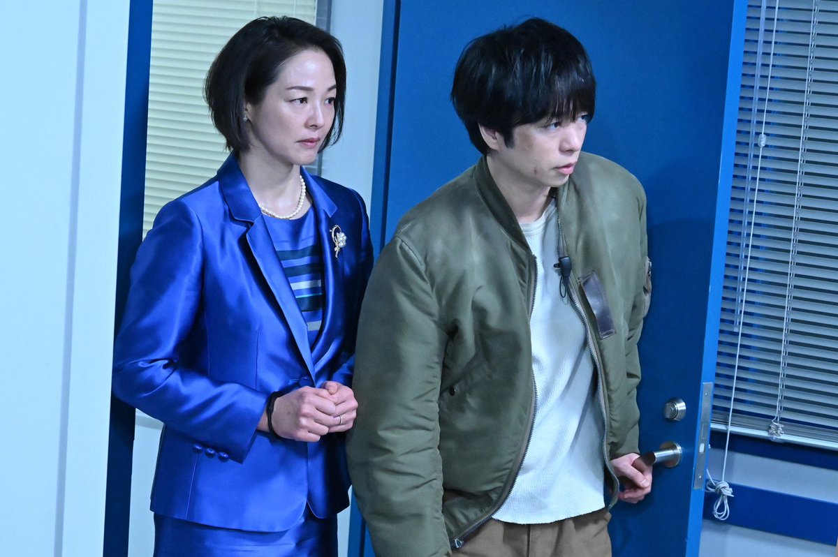 dbs_ntv's tweet image. ＼#新空港占拠 観戦中👀✈️／

山猫の正体を突き止めるため、
武蔵と天童が逃亡！

#櫻井翔 #黒沢あすか
#がんばれ武蔵