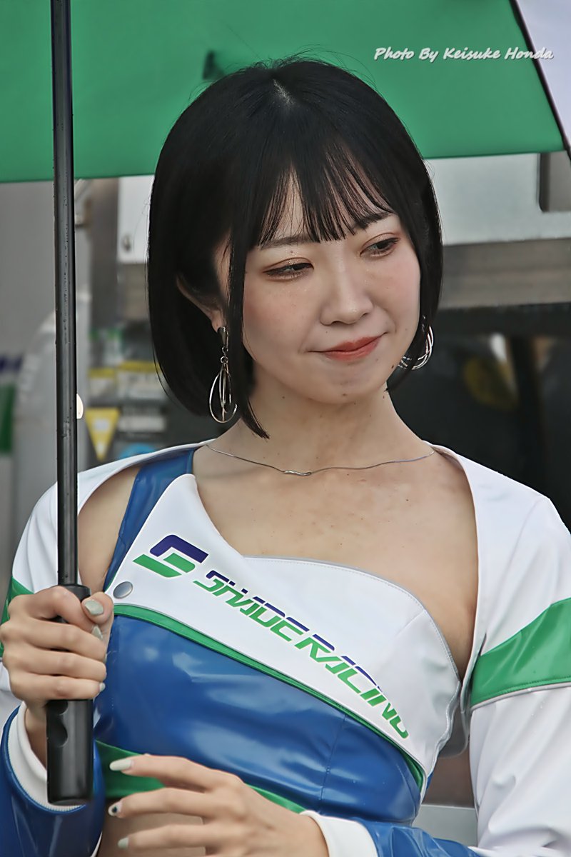 hondakeisuke_GT's tweet photo. #2023SUPERGT 開幕戦
岡山国際サーキット
23-04-15予選
ピットウォーク
#SHADE_RACING
#SHADE_GIRLS https://t.co/RHjl6aAgfm