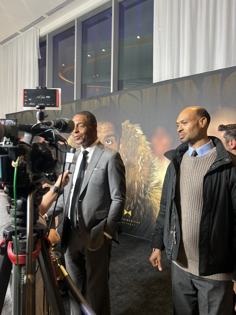 thepnpagency's tweet image. #SuperBowl58 in Las Vegas 

@magicjohnson Super Bowl party was 🔥

#PublicRelations
#RedCarpetInterviews