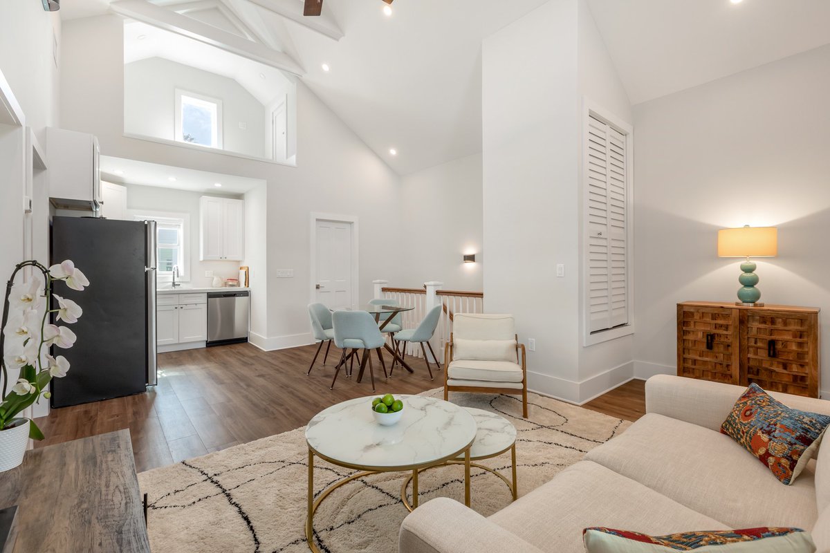 teamkaufelt's tweet photo. MAJOR PRICE IMPROVEMENT!!
3 Brand New Condos at a Brand New Price!๐๐
๐The condominiums at 1116 Truman Ave, Key West, FL are now offered at:
๐ Unit 1: 2BD/1BA 775SF @ $875K
๐ Unit 2: 2BD/2BA 1,091SF @ $1.19M
๐ Unit 3: 2BD/2.5BA 1,280SF @ $1.19M
Contact:
๐ฒ: (305) 399-0330 https://t.co/Nd5mVjO21c