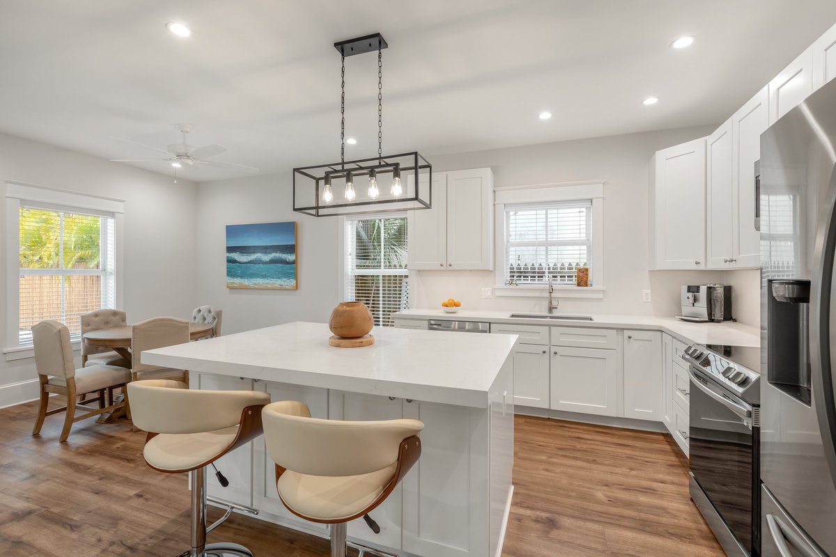 teamkaufelt's tweet photo. MAJOR PRICE IMPROVEMENT!!
3 Brand New Condos at a Brand New Price!๐๐
๐The condominiums at 1116 Truman Ave, Key West, FL are now offered at:
๐ Unit 1: 2BD/1BA 775SF @ $875K
๐ Unit 2: 2BD/2BA 1,091SF @ $1.19M
๐ Unit 3: 2BD/2.5BA 1,280SF @ $1.19M
Contact:
๐ฒ: (305) 399-0330 https://t.co/Nd5mVjO21c