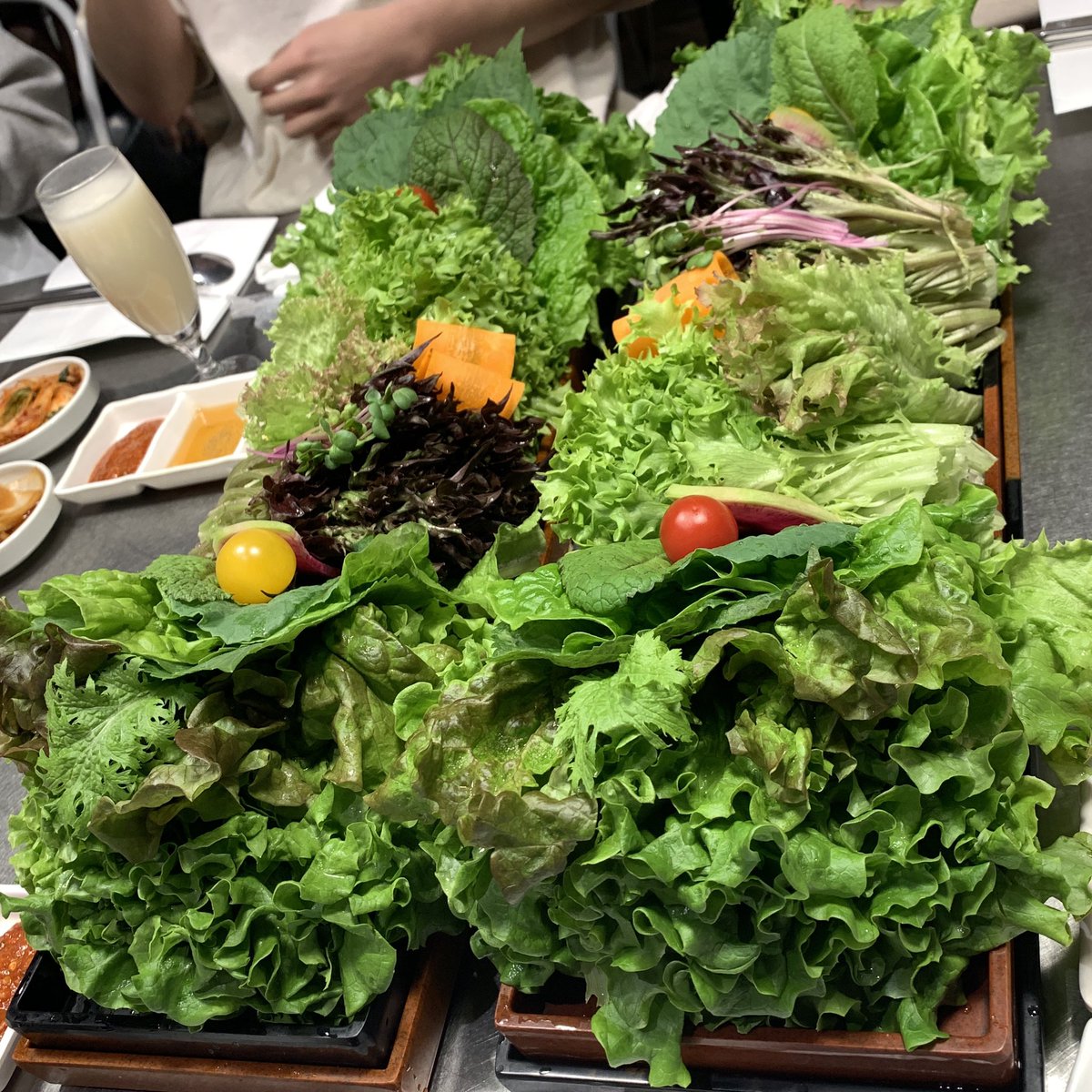 原宿からの新大久保で2Dカフェと一生分の野菜を摂取しました。非常に有意義ないちにち❗️あ〜話し足りない〜つぎはオールしましょう✌️ 