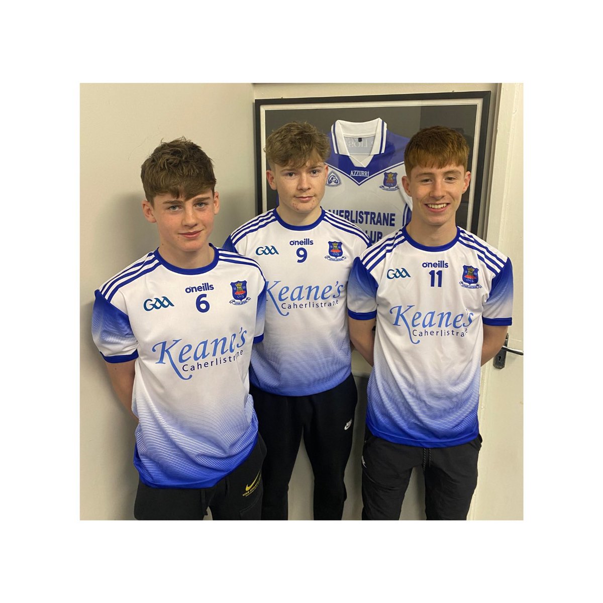 Congrats to Evan Cunningham, Richard McGrath and Steven Greaney on making the 2024 Galway Football Minor panel. We wish them and their manager and fellow club man Neil McHugh the very best for the season ahead. We’re immensely proud of them. 🔵⚪️ #galwaygaa