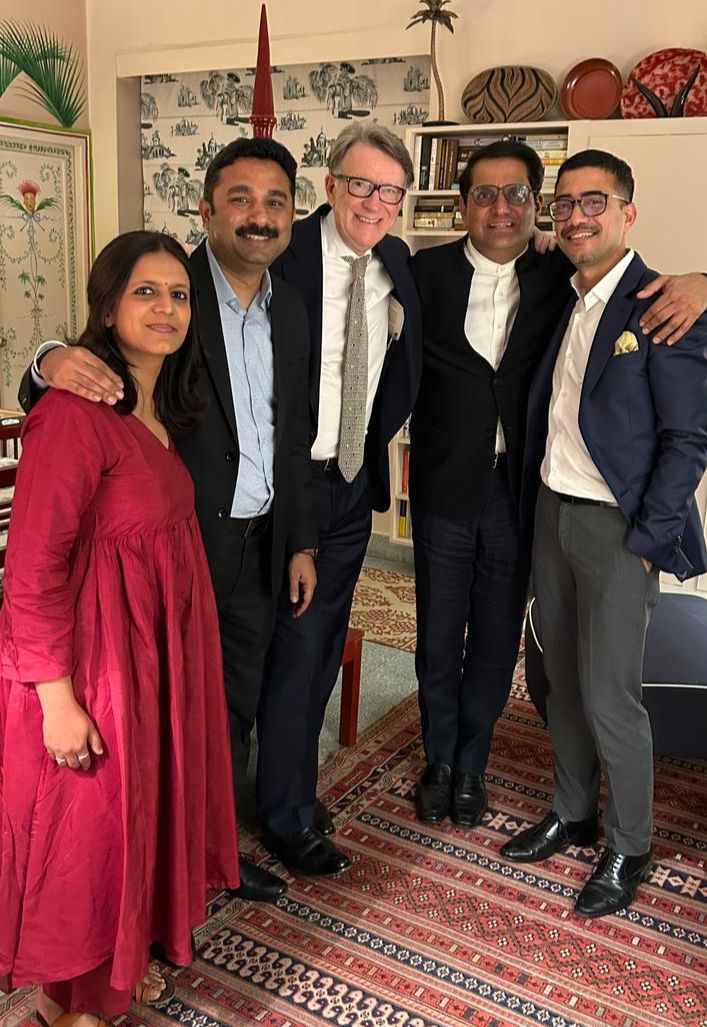 As proud partners of @Global_Counsel, we were honored to host Lord Peter Mandelson for an illuminating dinner discussion. His insights on India-UK relations were invaluable. We look forward to building on this partnership. Heartfelt thanks to Lord Mandelson for his time.
@avianWE