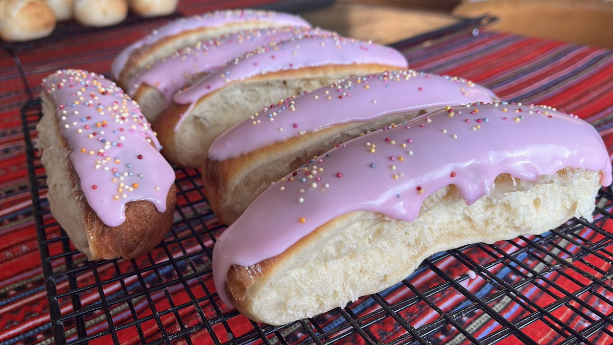 BreadClub20 https://www.facebook.com/groups/20833 tweet media