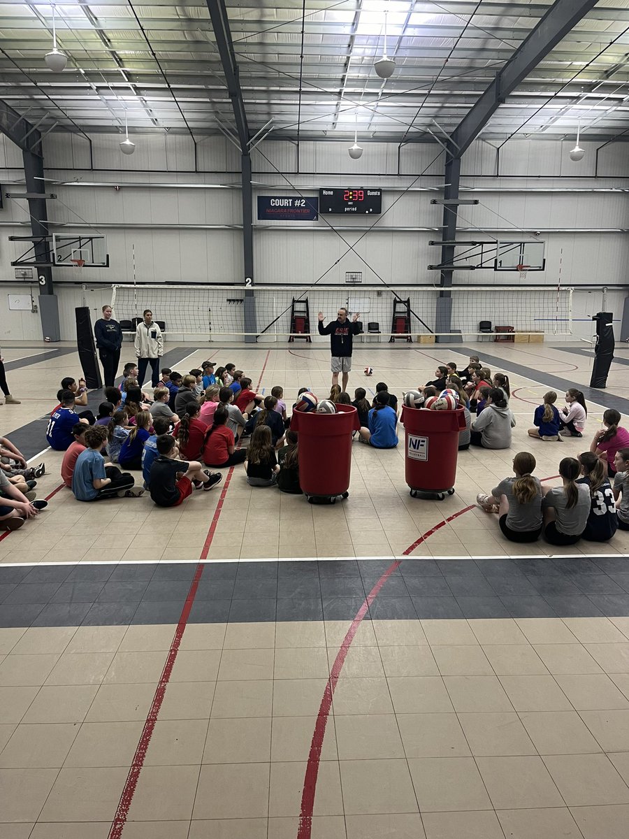 Check out the action from the TCP Bring a Friend Clinic! 

Over 80 4th-6th graders joined us in the gym.Thank you to the Volley Power program for making this no-cost programming happen! 

•Smiles 
•High Fives 
+ So much fun! 

#thechampionproject #youthsports #letkidsplay