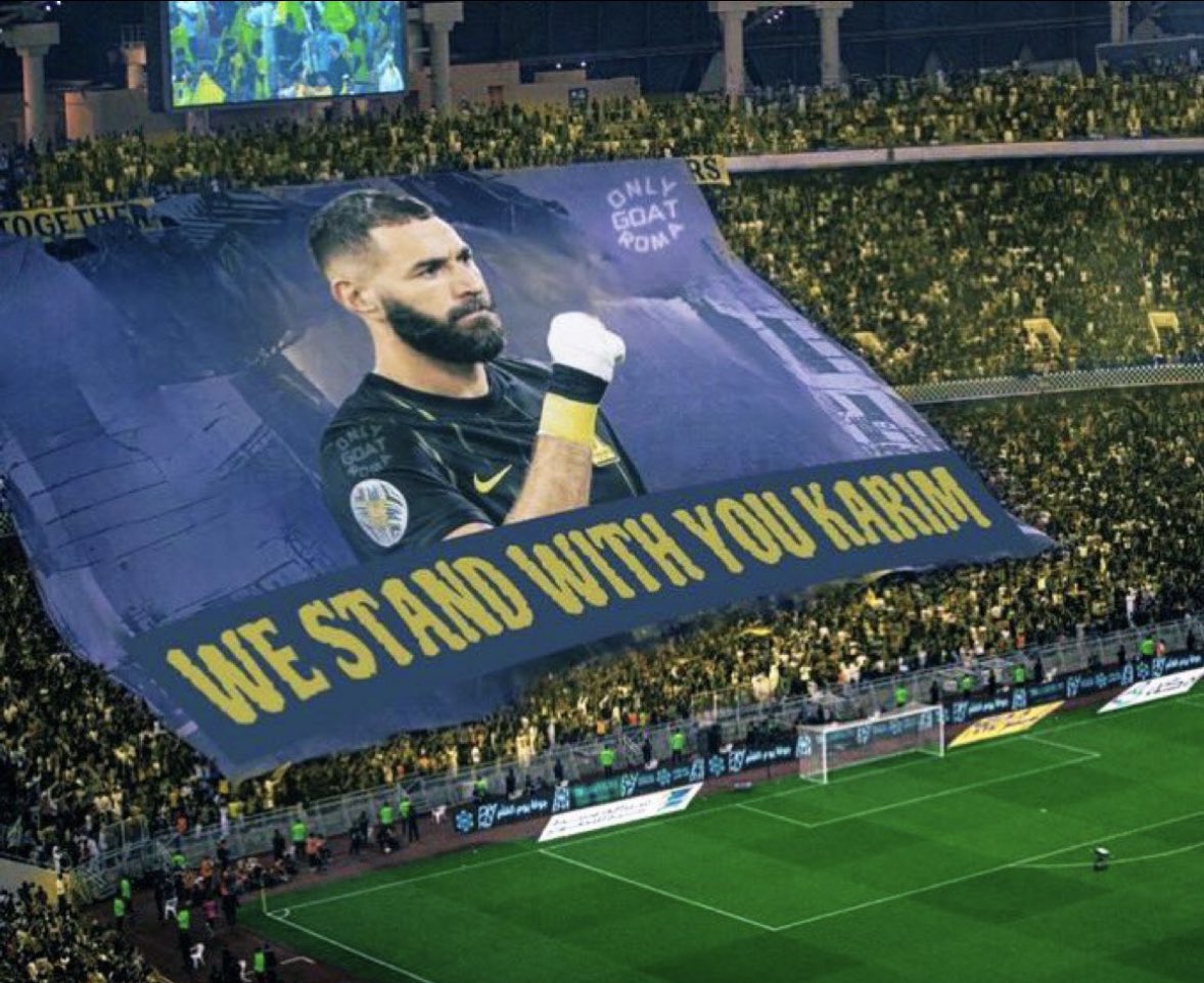 Abou4Saif's tweet image. انا اول واحد غير راضي عن مستوى بنزيما 
و اتكلمت كثير عليه ..
لكن دعم جميع لاعبين الاتحاد مطلب و اول واحد كريم بنزيما .. 

ندعم بنزيما و جميع لاعبين العميد 
من اصغر لاعب الى اكبر لاعب 🐅💪🏼

#WeStandWithKarimBenzema 
@Benzema