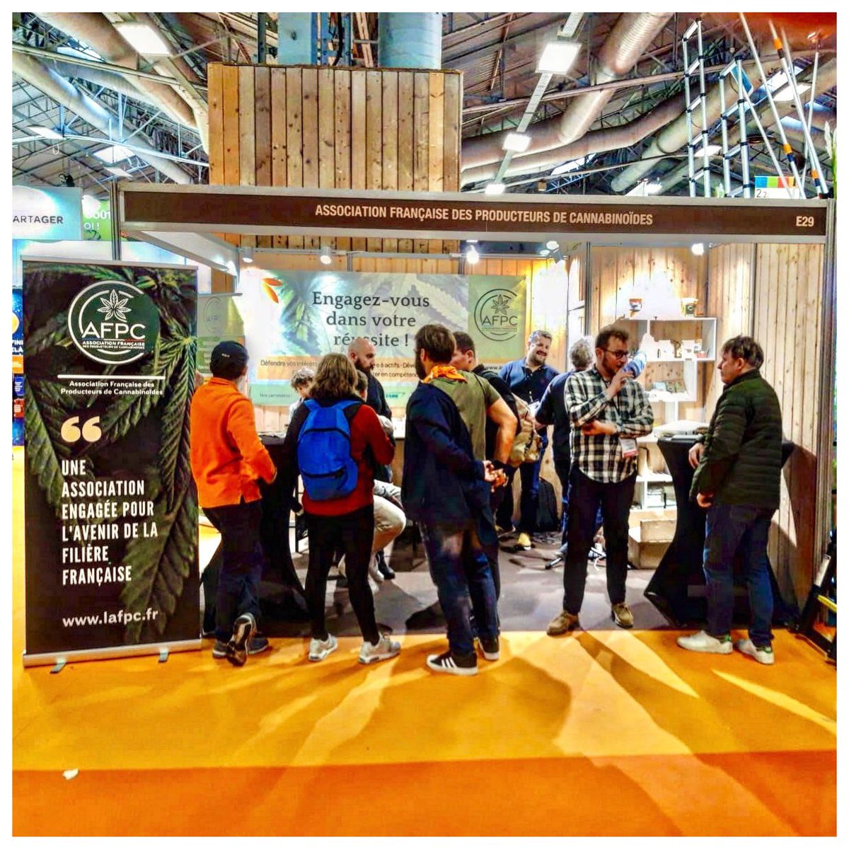 l_afpc's tweet photo. 🌿 #SIA2024

JOUR 1️⃣ duSalon International de l'Agriculture (page officielle)) 2024.

Vous avez êtes nombreuses et nombreux à vous déplacer sur notre stand ; curieux ou avertis, le chanvre à actifs attire les français. 

Beaucoup d’échantillons de nos producteurs distribués ! L’occasion pourLes Plantes de Tominee,Alpine_Harvestt,Terracanna099,Charent'Hazee,Dulcis Herbaee,Ferme de la Pomponnettee,Cannaciee ou encoreCannevyiree de faire découvrir le fruit de leur production. 

Retrouvez dès demain l’équipe de bénévoles de l’Association Française des Producteurs de Cannabinoïdes dès 09:00 dans le 𝐏𝐚𝐯𝐢𝐥𝐥𝐨𝐧 𝟐.𝟐, 𝐒𝐭𝐚𝐧𝐝 𝐄𝟎𝟐𝟗 pour le deuxième jour du salon! 

#AFPC #saloninternationaldelagriculture #salondelagriculture #producteurfrancais #consommerlocal #savoirfaire #chanvrecbd #chanvrecbg #chanvre #cbd #cbdfrance #madeinfrance #cbdproducts #cbdproduction