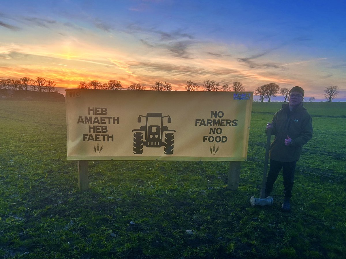 Cefnogwch Yr Amaethwyr. We are here to produce food, let’s make sure that the next generation of farmers get a fair deal. Diolch <a href="/MonaTractors/">Mona Tractor Co Ltd</a>👍🏼#NoFarmersNoFood #HebAmaethHebFaeth <a href="/PrifWeinidog/">Eluned Morgan</a> <a href="/LlywodraethCym/">Llywodraeth Cymru</a> <a href="/NFUCymru/">NFU Cymru 🚜</a> <a href="/FarmersWeekly/">Farmers Weekly</a> <a href="/FarmersGuardian/">Farmers Guardian</a>