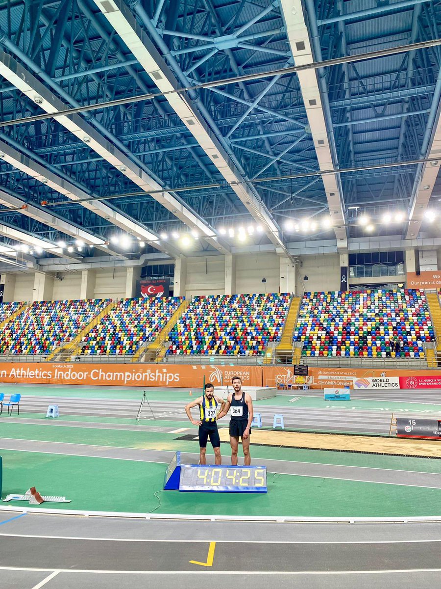 Fakültemiz ögrencisi Musafa Bakır İstanbul’da düzenlenen 1mil salon denemesinde U23 Türkiye rekorunu, Üniversitemiz öğrencisi Salih Teksöz ise büyükler Türkiye rekorunu kırmıştır. Öğrencimizi tebrik ediyorum.
<a href="/gaun_sbf/">GAÜN - Spor Bilimleri Fakültesi</a>
<a href="/gaziantepUniv/">Gaziantep Üniversitesi</a>