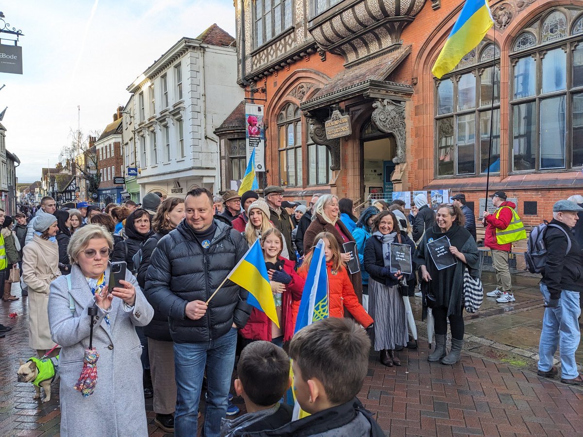 Canterbury4Ukraine commemorated 2nd anniversary of Russia's war against Ukraine: too many lives lost, too many living are traumatized Too much politics of the West is pointless carrying empty while the other side walks unpunished for their crimes Glory to Ukraine! Жыве Беларусь!