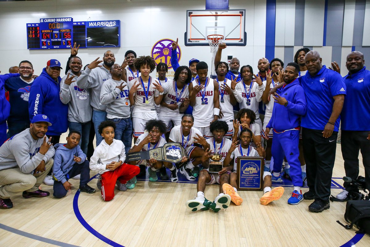 Boys Division I: 🏀

Washington Prep 64 🏆

San Pedro 56

Overtime 

Congratulations to the Generals on their third #CIFLACS title and first since 2018! 👏
