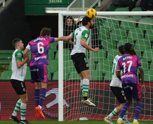 ¡Partido difícil y competido ante un gran rival! ¡Seguimos!
<a href="/realracingclub/">Real Racing Club</a> 💚