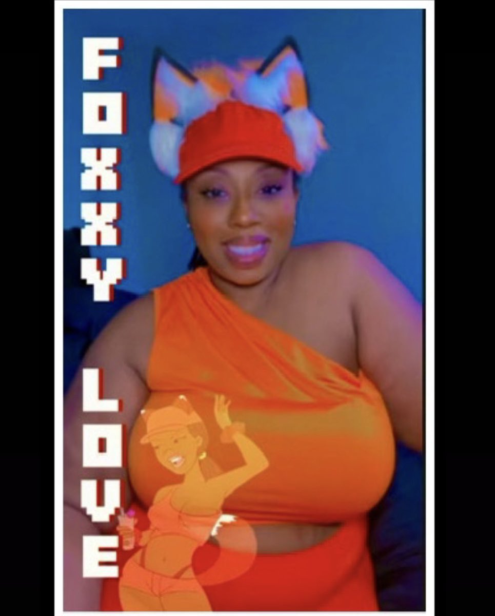 Who remembers Foxxy Love? #drawntogether #foxxylovecosplay #cosplay #blackcosplayer #28daysofblackcosplay #foxxy #blacktiktok