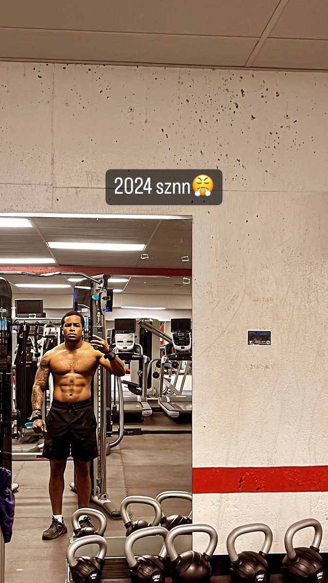 Off-Seasonz X Mamba Seasonzz 😤
#Iamthegreatest 
#Iwillmakehistory