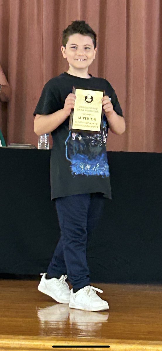numbersin4th's tweet photo. Social Studies Superior winners Johnathan H. (Performance) And Liam R. (Poster). https://t.co/F30OCEwOZp