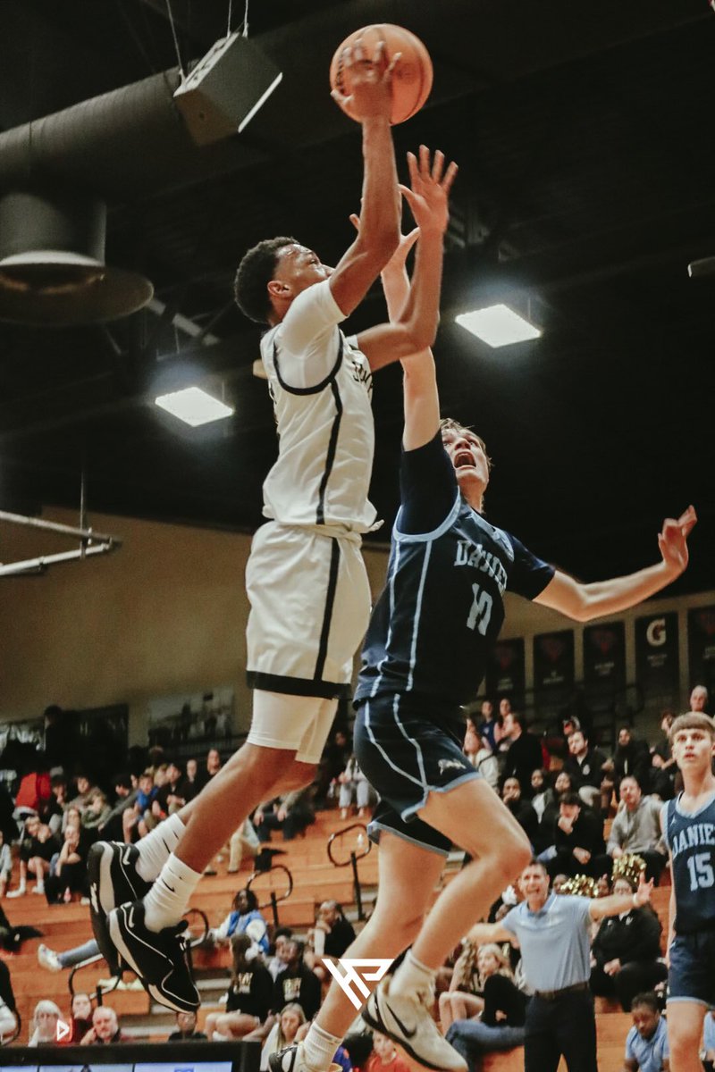 Congratulations to Javeyn Martin for being named All Region in Region 1AAAAA this year. This is the second year he has received this award. This young man had a fantastic season .