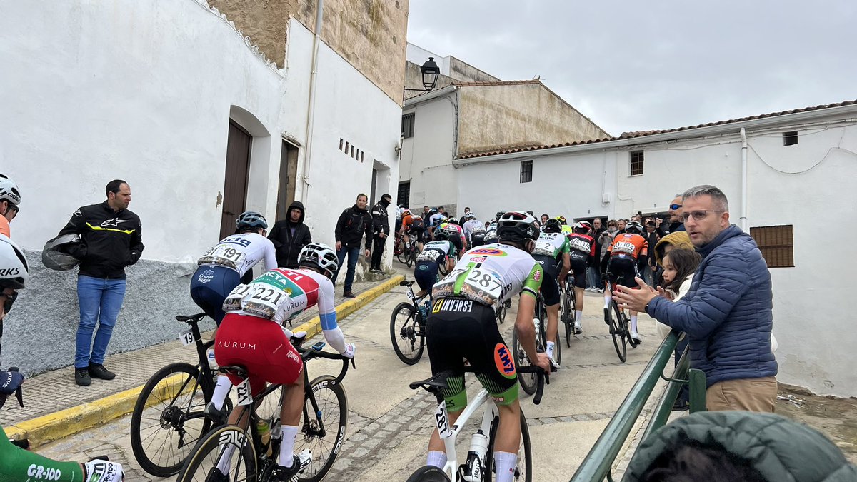 quintanovic_13's tweet photo. El #CircuitoGuadiana24 por Magacela. Espectacular. @circuitoguadia https://t.co/Z9YVeFZepd
