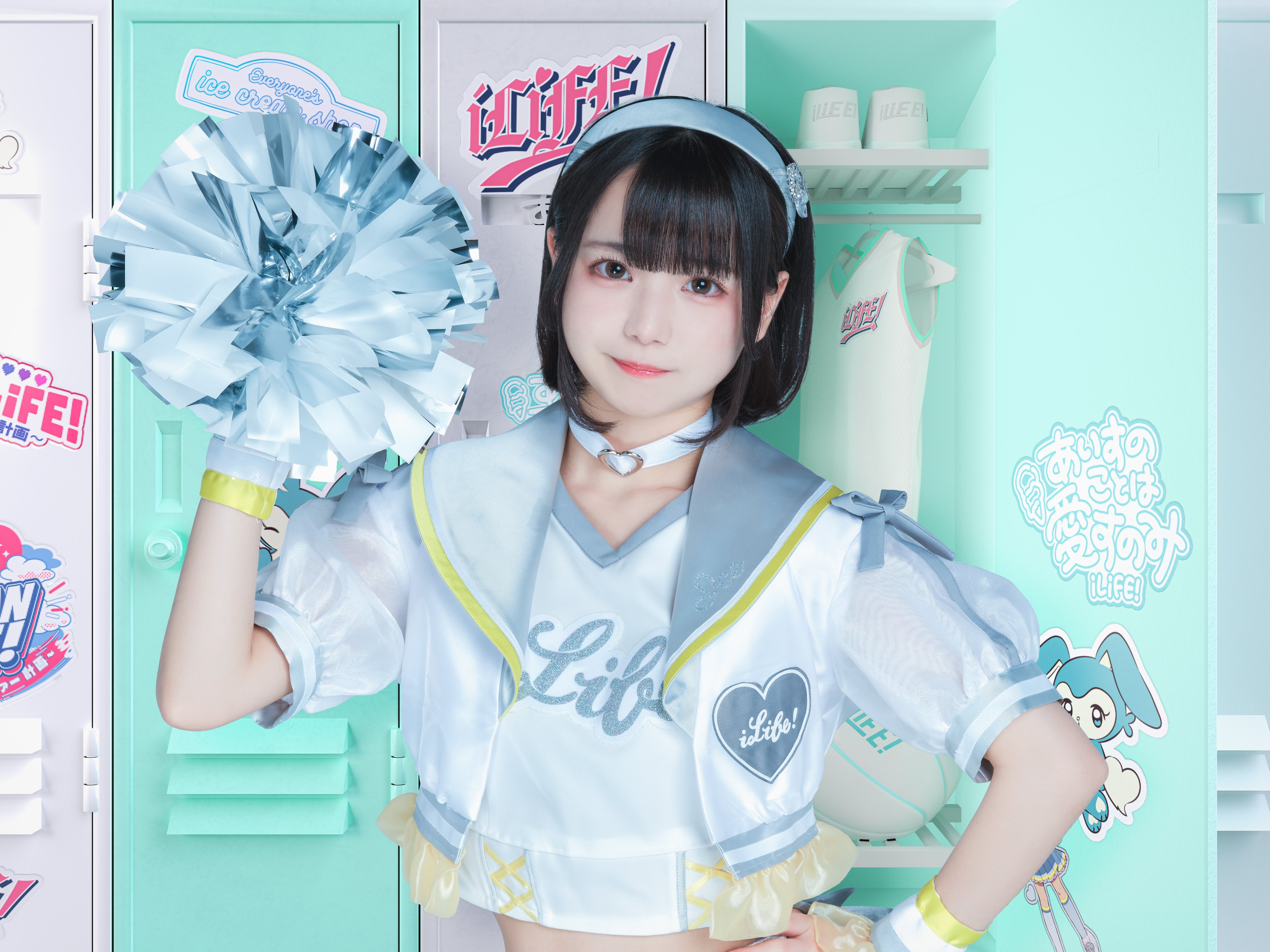 iLiFE あいす 実写T iLiFE! あいす ガラポン実写Tシャツ - メルカリ