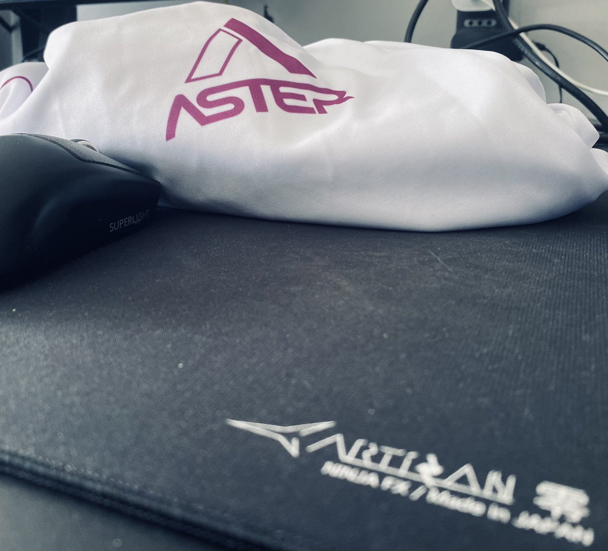 Aster Esports (@asteresports) on Twitter photo play.toornament.com/es/tournaments…
Champions for Charity starts in 3 hours!! event that seeks to raise funds for those harmed by the mega fire in Chile! join and support us! If you want to donate you can do it here:
paypal.me/Asteresports play.toornament.com/es/tournaments…
Champions for Charity starts in 3 hours!! event that seeks to raise funds for those harmed by the mega fire in Chile! join and support us! If you want to donate you can do it here:
paypal.me/Asteresports