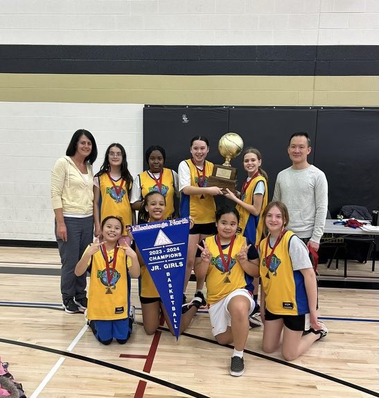MrWu_strichard's tweet photo. Making it to the Board Tournament = being a top 8 team out of 125 elementary schools. Way to go Jr. Bball teams! 😀🫨🤩🔥

Represented from our class in HUGE #’s. 

Axel (absent), Jaden, Jan, and Zion. 
Aiyanna, Claire, Ella, and Kayla. https://t.co/IO4Ds5nHs6