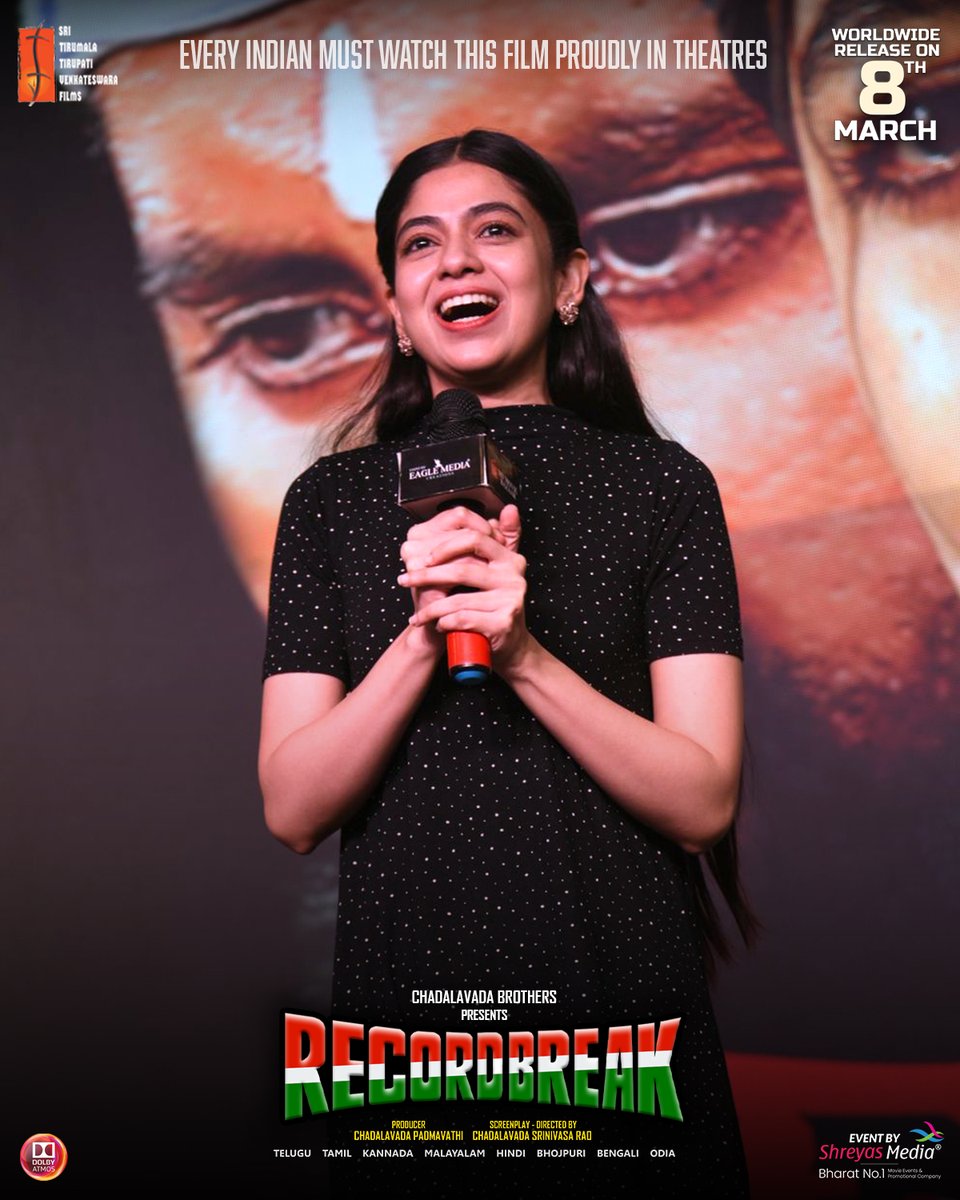 shreyasgroup's tweet image. The fabulous team of the inspirational tale #RecordBreak gathered for the Grand Trailer Launch Event happening in Bangalore.🤩💥

A PAN India Release 🔥

#ChadalavadaSrinivasaRao #ChadalavadaPadmavati Under @sttvfilms #ChadalavadaBrothers #Niharkappor #SathyaKrishnan