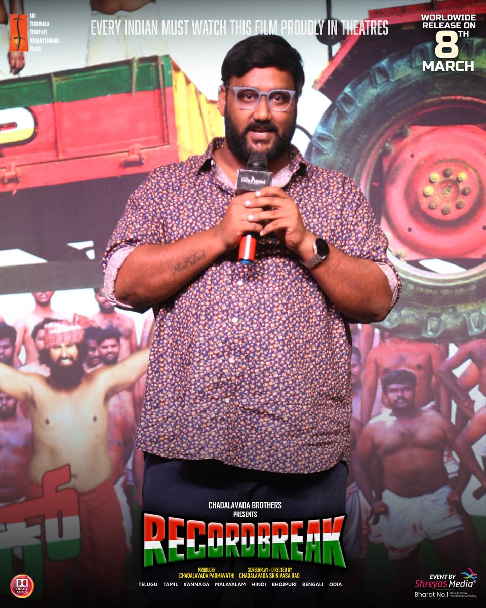 shreyasgroup's tweet image. The fabulous team of the inspirational tale #RecordBreak gathered for the Grand Trailer Launch Event happening in Bangalore.🤩💥

A PAN India Release 🔥

#ChadalavadaSrinivasaRao #ChadalavadaPadmavati Under @sttvfilms #ChadalavadaBrothers #Niharkappor #SathyaKrishnan