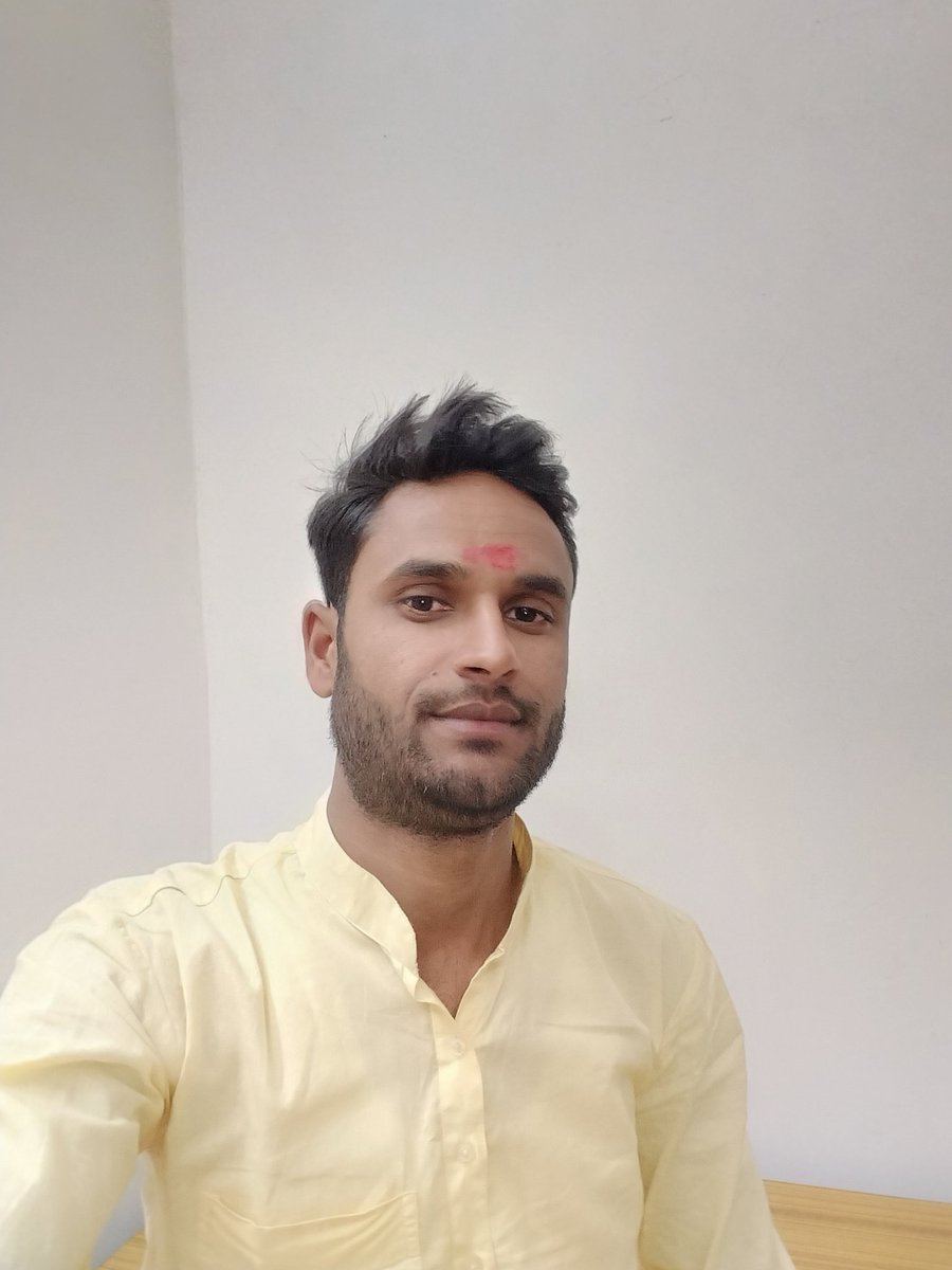 SumitKu64112360's tweet photo. Jai mata di 🙏🙏 https://t.co/Sujr6cfCLG