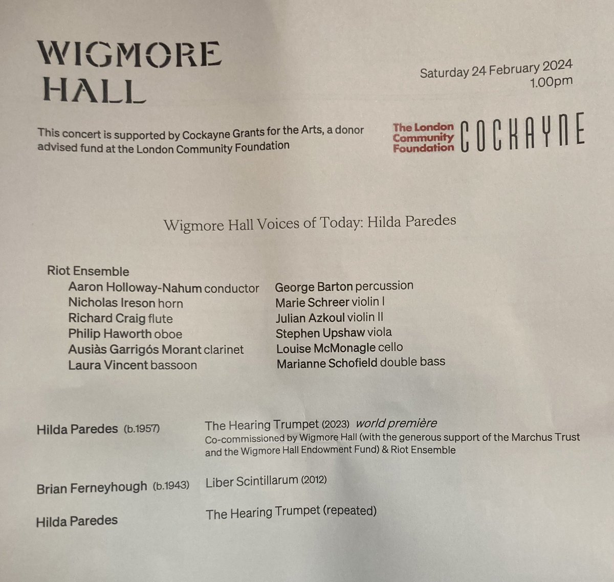 Applause after the second performance of Hilda Paredes’ The Hearing Trumpet. No 🎺 , rather fabulous imaginative sonorities - loved the brushing/temple block central section. Bravo @RiotEns @wigmore_hall & I enjoyed the Ferneyhough too