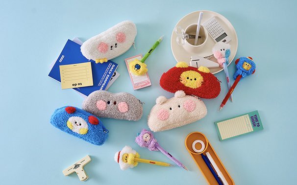 📣트루즈 광인인데 집에 쟁이는거 못해서 또 트루즈 나눔합니도...

• #RT 5명 추첨
• 필통, 볼펜, 미니니포토카드홀더 등 지금 라인프렌즈스토어에서 주문 가능한 모든 제품
• 집으로 바로 쏴줌 주소 줄 수 있는 트메공주님  
• 내일 낮 12시 당발