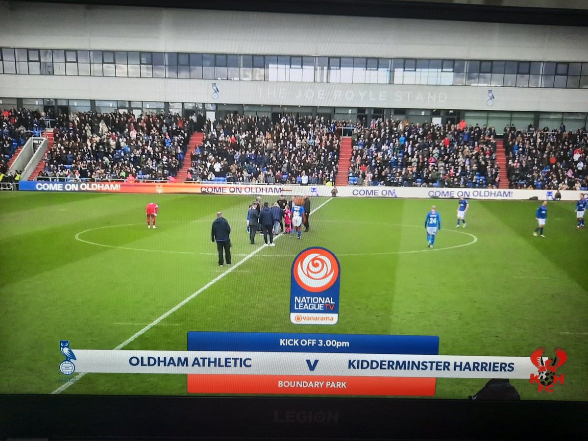 Can hardly hear Roy, don't fix it please!🙌 #oafc