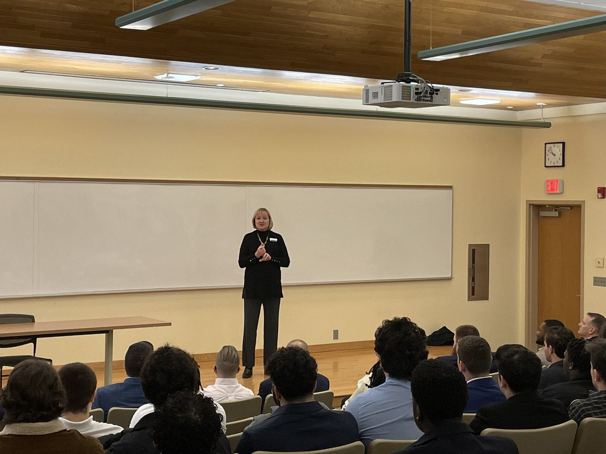 NicholsBisonFB's tweet photo. Opening remarks at our 2024 Alumni Day!

A special thank you to Interim President Bill Pieczynski and Director of the Career &amp; Professional Development Center Liz Horgan for speaking to The Herd! https://t.co/NxoEzRjukk